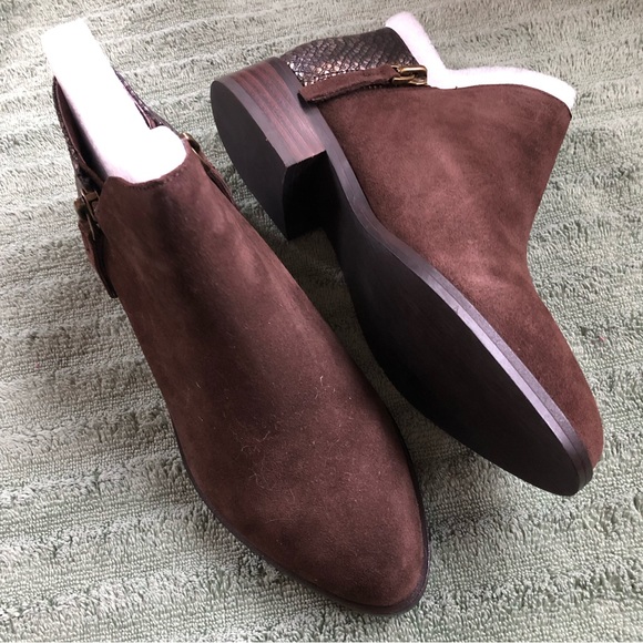 🤎 Genuine Suede Shootie with Snakeskin Detail 🤎 - Picture 11 of 12